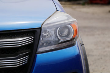 ���� ��½��E5 2018�� ������ 2.4L���� 136���� ���� ����˫��Ƥ��ͼƬ