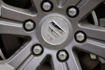 ���� ��½��E5 2018�� ������ 2.4L���� 136���� ���� ����˫��Ƥ��ͼƬ