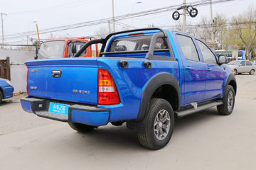 ���� ��½��E5 2018�� ������ 2.4L���� 136���� ���� ����˫��Ƥ��ͼƬ