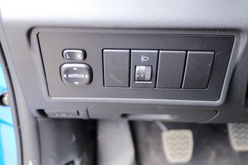 ���� ��½��E5 2018�� ������ 2.4L���� 136���� ���� ����˫��Ƥ��ͼƬ