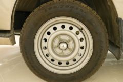 厦门金龙 金威 2019款 110马力 2-5座 2.0L汽油厢货封闭货车(国五)