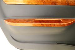 厦门金龙 金威 2019款 110马力 2-5座 2.0L汽油厢货封闭货车(国五)