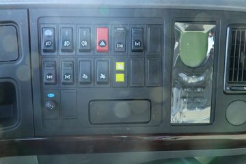 �й����� HOWO�ؿ� 400���� 6X4 5.6����ж��(����)(ZZ3257V3847F1)ͼƬ