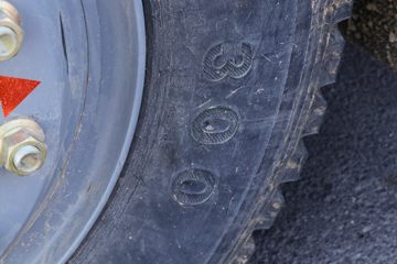 �й����� HOWO�ؿ� 400���� 6X4 5.6����ж��(����)(ZZ3257V3847F1)ͼƬ