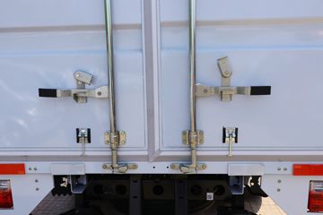  D6-N 140 4.09׵ʽῨ()(EQ5041XXY5CDFAC)ͼƬ