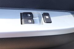 东风途逸 T5 1.5L 113马力 4.05米单排厢式小卡(国六)(EQ5031XXY16QEAC)