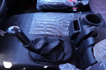 һ����� J6L�п� �ʻݰ� 260���� 6X2 8.7�������ػ���(����)(CA1250P62K1L5T3E6)ͼƬ