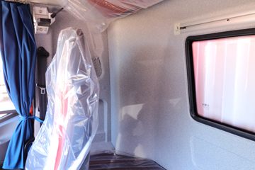 һ����� J6L�п� 220���� 4X2 8����ʽ�ػ���(����)(CA5160XXYP62K1L5E6)ͼƬ