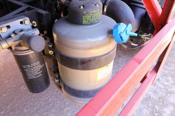 һ����� J6L�п� 220���� 4X2 8����ʽ�ػ���(����)(CA5160XXYP62K1L5E6)ͼƬ