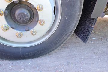 һ����� J6L�п� 220���� 4X2 8����ʽ�ػ���(����)(CA5160XXYP62K1L5E6)ͼƬ