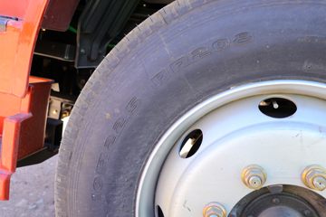 һ����� J6L�п� 220���� 4X2 8����ʽ�ػ���(����)(CA5160XXYP62K1L5E6)ͼƬ