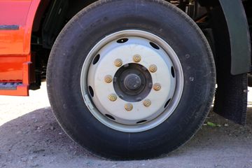 һ����� J6L�п� 220���� 4X2 8����ʽ�ػ���(����)(CA5160XXYP62K1L5E6)ͼƬ