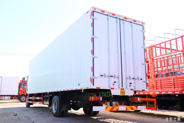 辽宁省海城中运南外环4s店解放J6l