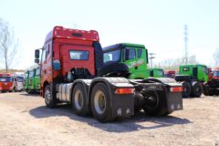 一汽解放 J6P重卡 领航版 460马力 6X4牵引车(CA4250P66K24T1A1E5)