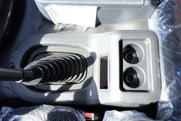 һ����� ��J6P�ؿ� �ʻݰ� 420���� 6X4ǣ����(CA4250P66K24T1A1E5Z)ͼƬ