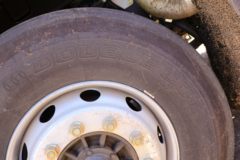 一汽解放 新J6P重卡 质惠版 420马力 6X4牵引车(CA4250P66K24T1A1E5Z)