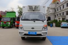 凯马 锐航X1 113马力 4X2 3.92米冷藏车(KMC5031XLCQ318D6)