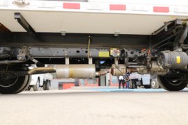 锐航X1&nbsp;冷藏车底盘图片