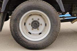 锐航X1&nbsp;冷藏车底盘图片