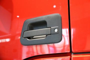 ���� ŷ��EST-A 6ϵ�ؿ� ��Խ�� 560���� 6X4 AMT�Զ���ǣ����(����)ͼƬ