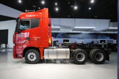 福田 欧曼EST-A 6系重卡 穿越版 560马力 6X4 AMT自动挡牵引车(国六)