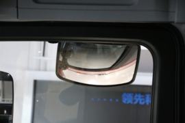 欧曼EST-A&nbsp;牵引车驾驶室                                               图片