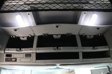 ���� ŷ��EST-A 6ϵ�ؿ� ��Խ�� 560���� 6X4 AMT�Զ���ǣ����(����)ͼƬ