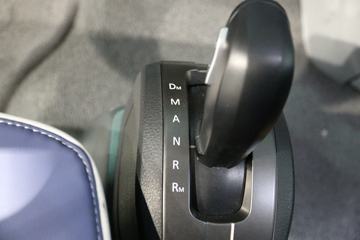 ���� ŷ��EST-A 6ϵ�ؿ� ��Խ�� 560���� 6X4 AMT�Զ���ǣ����(����)ͼƬ