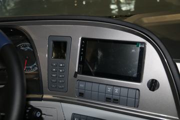 ���� ŷ��EST-A 6ϵ�ؿ� ��Խ�� 560���� 6X4 AMT�Զ���ǣ����(����)ͼƬ