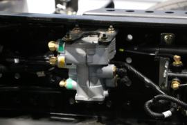 欧曼EST-A&nbsp;牵引车底盘                                                图片