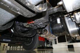 欧曼EST-A&nbsp;牵引车底盘                                                图片