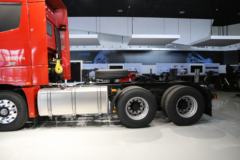 福田 欧曼EST-A 6系重卡 穿越版 560马力 6X4 AMT自动挡牵引车(国六)