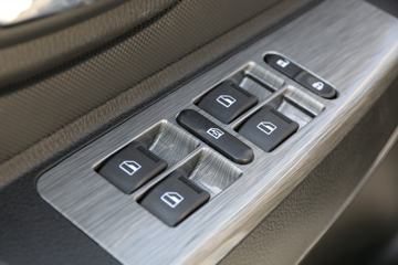 �ƿ�ŷ�� V5ϵ�� 122���� 3.01��˫������΢��(����)ͼƬ