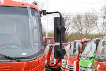 �й�����HOWO ��ϵ 130���� 4.15�׵��������Ῠ(����)ͼƬ