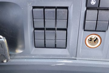 �й�����HOWO ��ϵ 130���� 4.15�׵��������Ῠ(����)ͼƬ