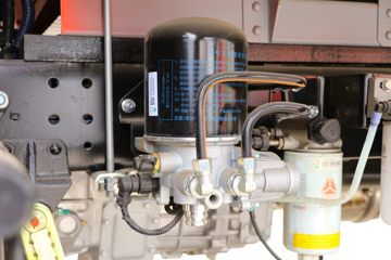 �й�����HOWO ��ϵ 130���� 4.15�׵��������Ῠ(����)ͼƬ