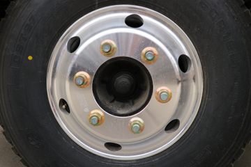 �й�����HOWO ��ϵ 130���� 4.15�׵��������Ῠ(����)ͼƬ