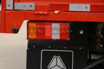 �й�����HOWO ��ϵ 130���� 4.15�׵��������Ῠ(����)ͼƬ