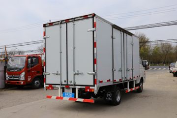 X1 1.5L 113  3.6׵ʽ΢()(KMC5031XXYQ318D6)ͼƬ