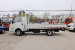 凯马 锐航X1 1.5L 113马力 汽油 3.18米单排栏板微卡(国六)(KMC1031Q318D6)