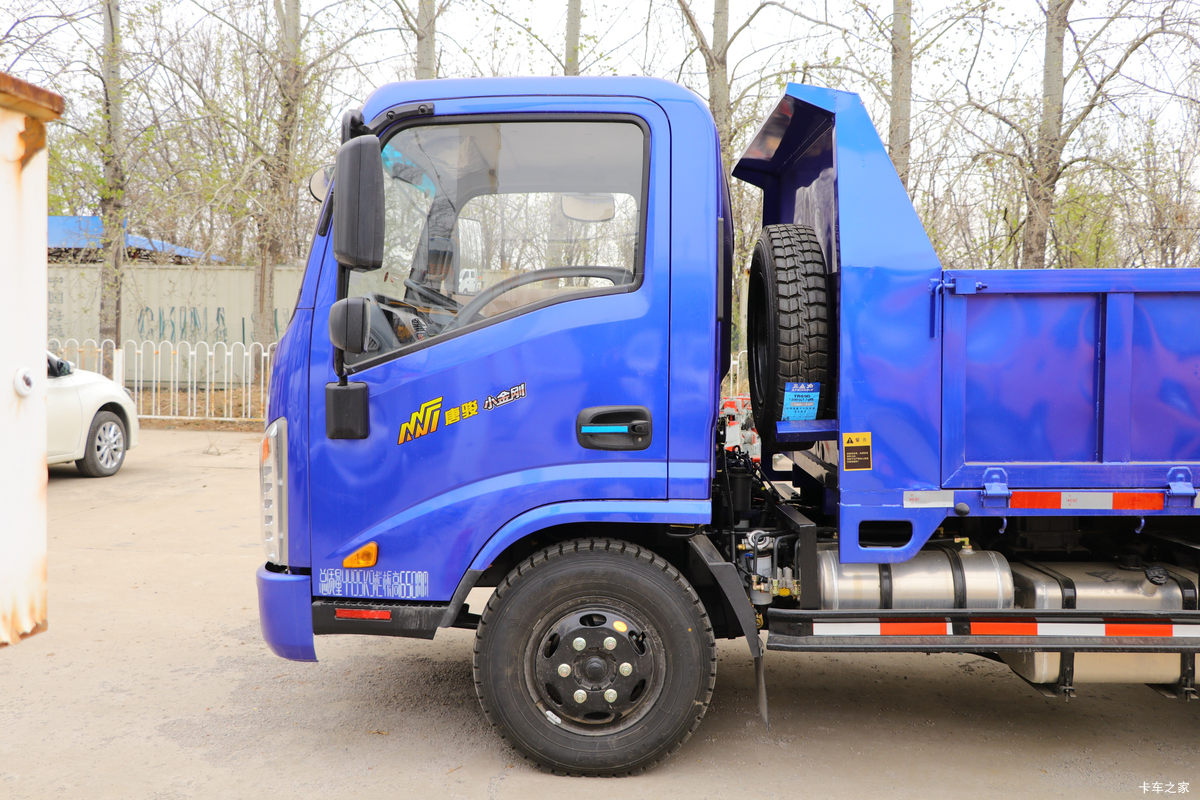 �ƿ�ŷ�� T3ϵ�� С��� 130���� 3.7����ж��(����)(ZB3041JDC2L)���                                                