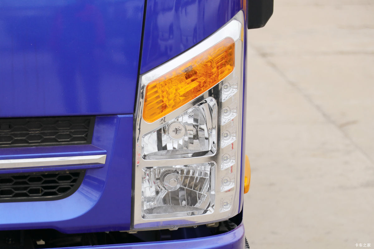 �ƿ�ŷ�� T3ϵ�� С��� 130���� 3.7����ж��(����)(ZB3041JDC2L)���                                                