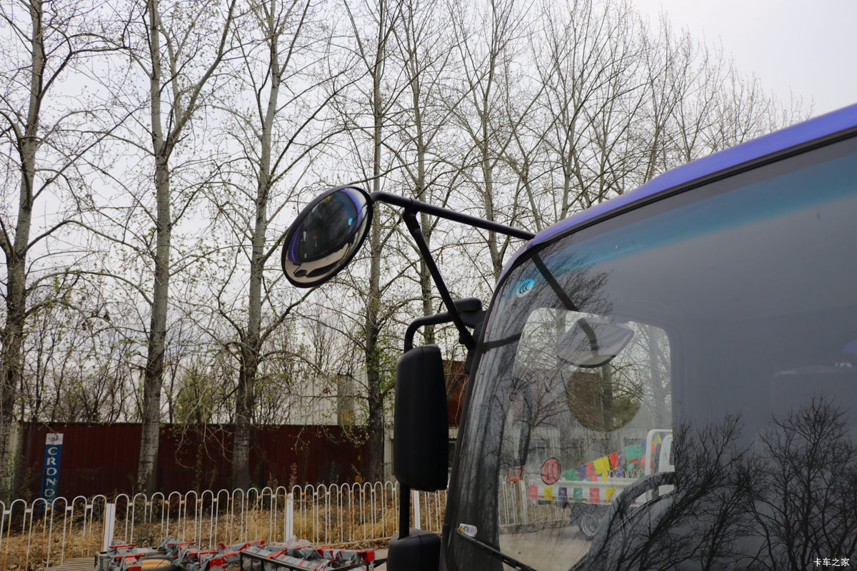 �ƿ�ŷ�� T3ϵ�� С��� 130���� 3.7����ж��(����)(ZB3041JDC2L)���                                                