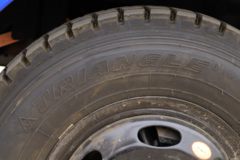 唐骏欧铃 T3系列 小金刚 130马力 3.7米自卸车(国六)(ZB3041JDC2L)