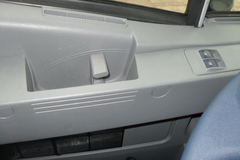 上汽红岩 杰狮 380马力 6X4 混凝土搅拌车(CQ5254GJBHTG414)