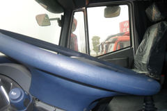 上汽红岩 杰狮 380马力 6X4 混凝土搅拌车(CQ5254GJBHTG414)