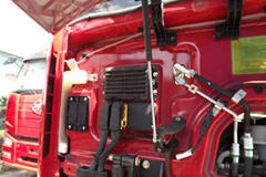 解放 J6P重卡 330马力 6X4 7米自卸车(CA3250P66K2L3BT1E)