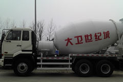 东风日产柴 优迪狮 320马力 6X4 混凝土搅拌车(华建牌)(DND5243GJBCWB452K)
