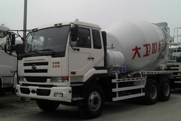 东风日产柴 优迪狮 320马力 6X4 混凝土搅拌车(华建牌)(DND5243GJBCWB452K)