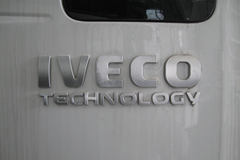 上汽红岩 杰狮 336马力 6X4 混凝土搅拌车(CQ5254GJBHTG384)